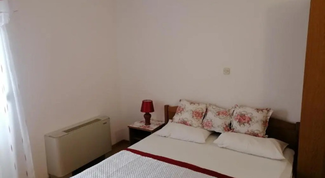 Apartment 7, First Floor, Забронировать Апартаменты/квартира Рогозница Шибенско-Книнская жупания