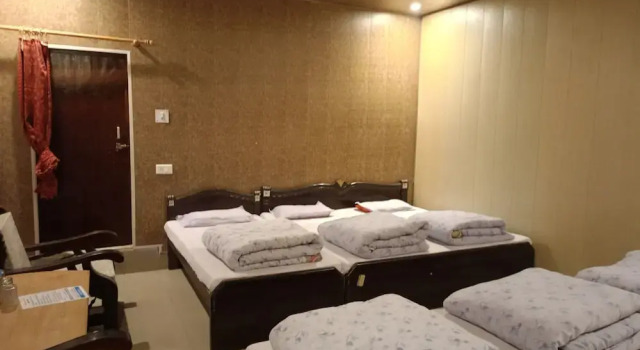 Номер Standard Anushri Lodge And Restaurants