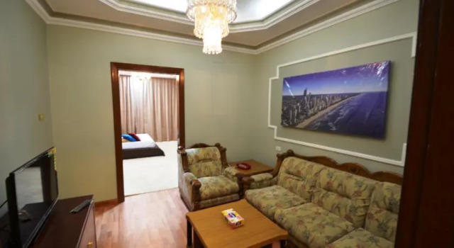Al Barraq Hotel
