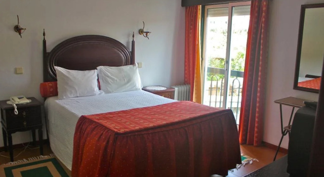 Guest House Casa dos Serpas