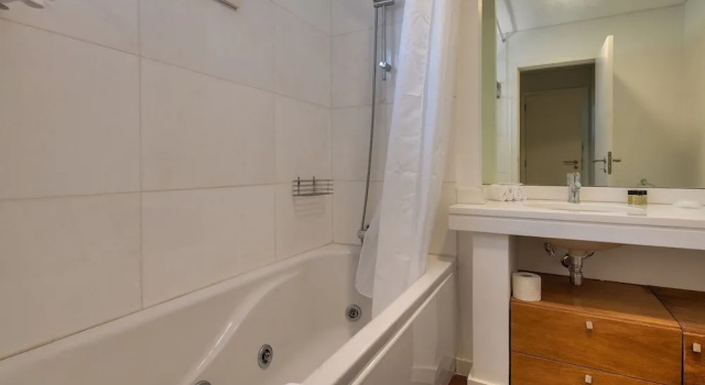 Вилла Luxury Villa Nogueira IV by Holiday Rental Madeira