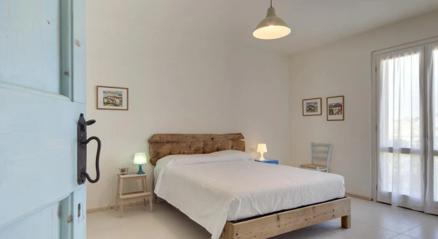 Villa Olesia, Book Villa  