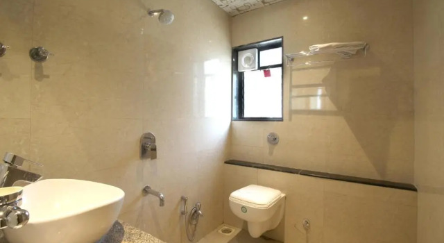 Трёхместный номер Standard Hotel Shivam