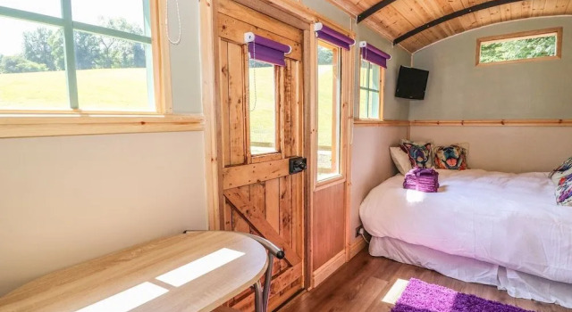 Railway Carriage, Забронировать Отель Абергавенни 