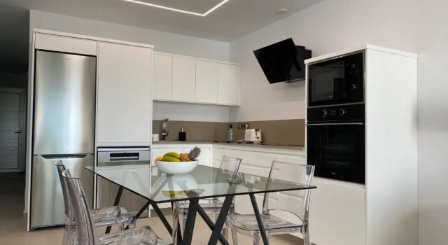 Marina Suites 9