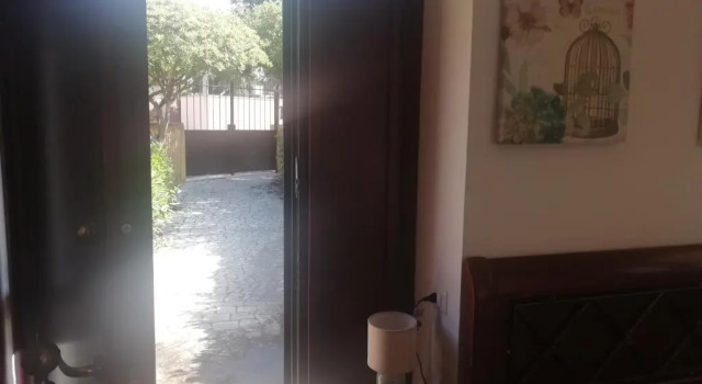 Студия с видом на сад VILLA GIULIANA stanze con bagno interno in Villa a 350 mt spiaggia libera Lido delle Sirene