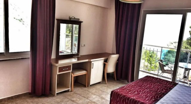 Трёхместный номер Standard Meric Hotel Turunc