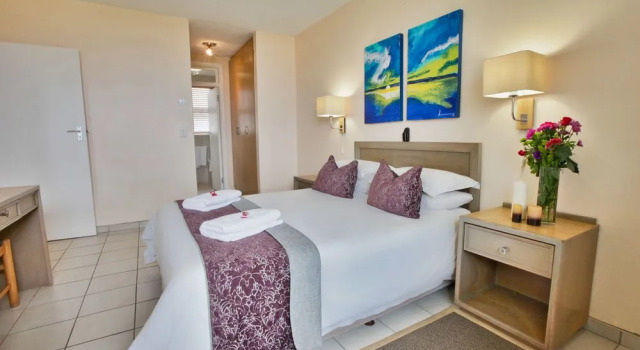 First Group Desert Rose, Book Hotel 4-stjernede hoteller i Henties Bay, 4*