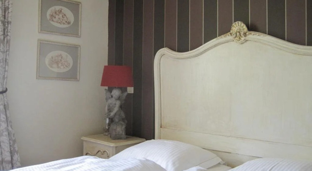 B&B La Bonne Auberge, Rezervovat Hostel Hotely v Lutych s parkováním, Parkování