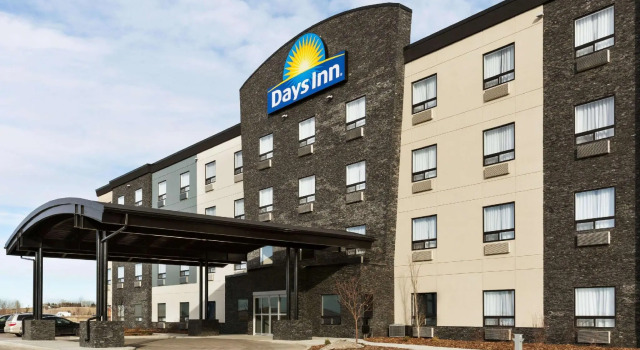 Люкс Days Inn by Wyndham Calgary North Balzac