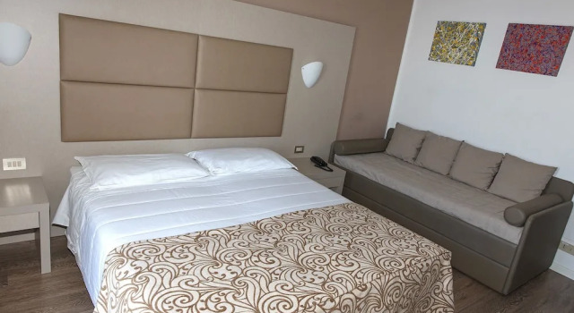 Двухместный номер Superior с балконом Hotel Sirenetta