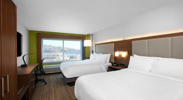 Двухместный номер Standard Holiday Inn Express Charleston-Civic Center by IHG