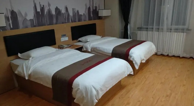 Люкс Deluxe Thank Inn Hotel Qinghai Yushuzhou Yushu County Kangba Trade Mall