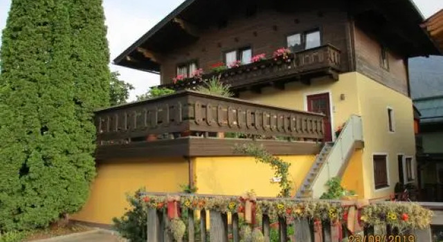 Haus am Dorfplatz