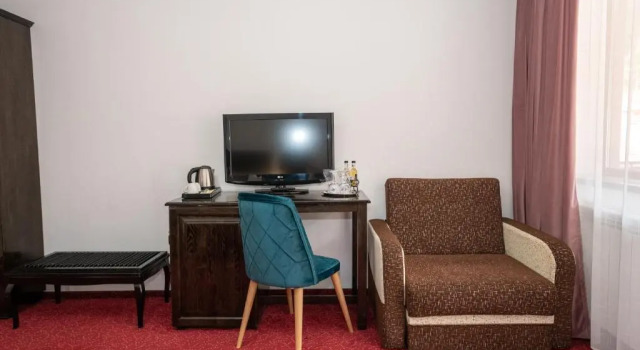 Двухместный номер Standard с балконом и с видом на окрестности Hotel Cumpatu