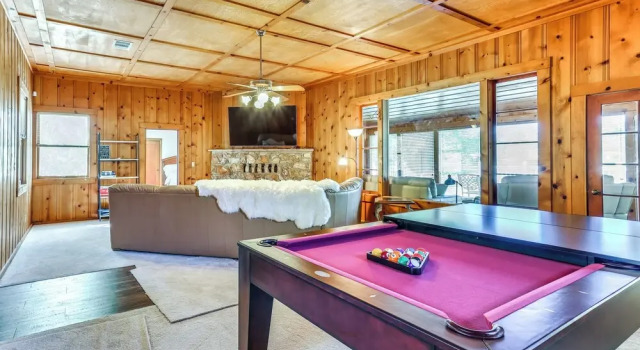 Коттедж с 3 комнатами с балконом Spacious Coarsegold Getaway ~ 34 Mi to Yosemite!