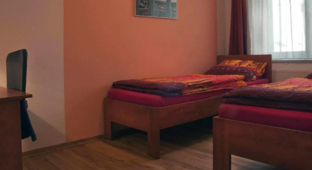 Penzion U Vinotéky, Reservar Hotel Nymburk Central Bohemia