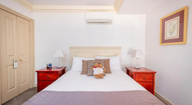Номер Standard Cobb & Co Court Boutique Hotel