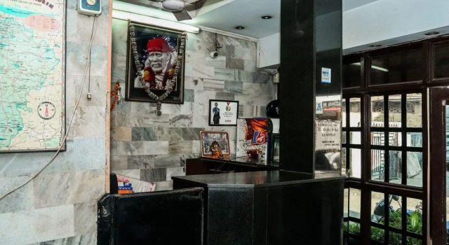 OYO 16947 Hotel Banjara