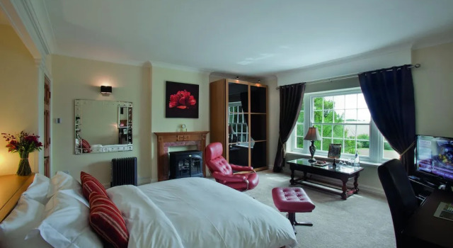 Номер Superior Sturmer Hall Hotel and Conference Centre