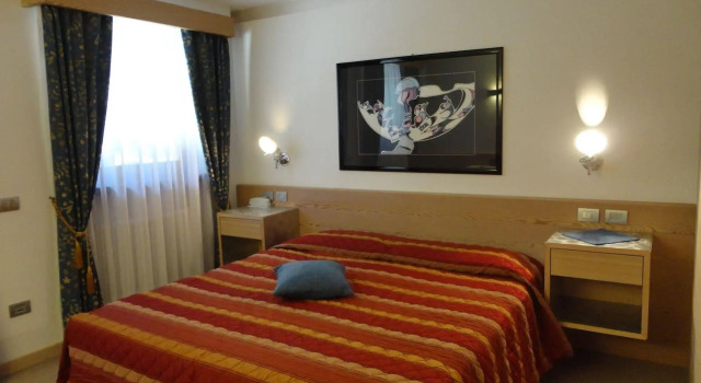 Residence Antares, Забронировать Отель Отели Сельва-ди-Валь-Гардена с бассейном, рядом с Горнолыжный курорт Валь-Гардена, Бассейн