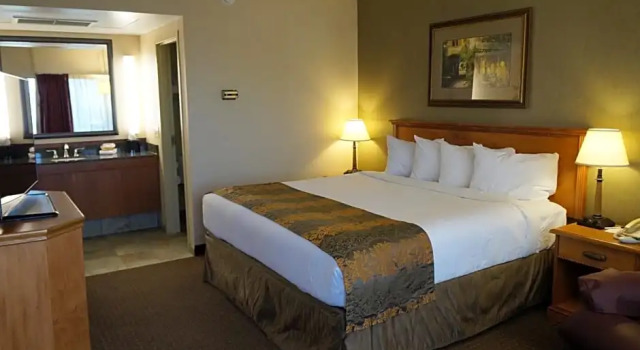 Номер Standard Biltmore Hotel & Suites