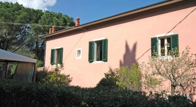 Villa Casa Rosa, Rezervovat Vila Hotely v Elba s parkováním, Parkování