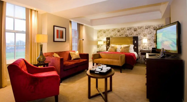 Двухместный номер Deluxe The Lensbury Resort