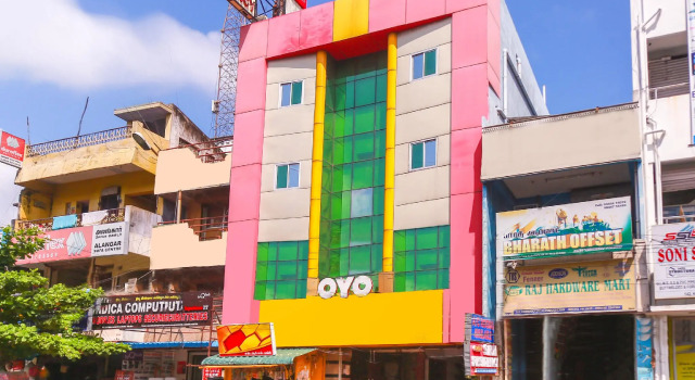 OYO 10459 Gnana Srm Residency, Забронировать Отель Отели штата Тамилнада 3 звезды, 3*