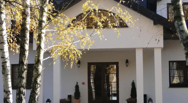 Dwór Klembów, Buchen Sie Hotel Klembów Kościelny Masowien