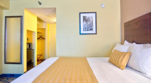Четырёхместный номер Standard The Barrymore Hotel Tampa Riverwalk