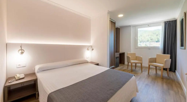 Двухместный номер Standard с видом на реку Hotel Rosaleda del Mijares