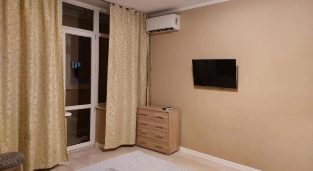 Apart365, Забронировать Отель Отели Алматы с парковкой, рядом с Станция метро Жибек Жолы, Парковка