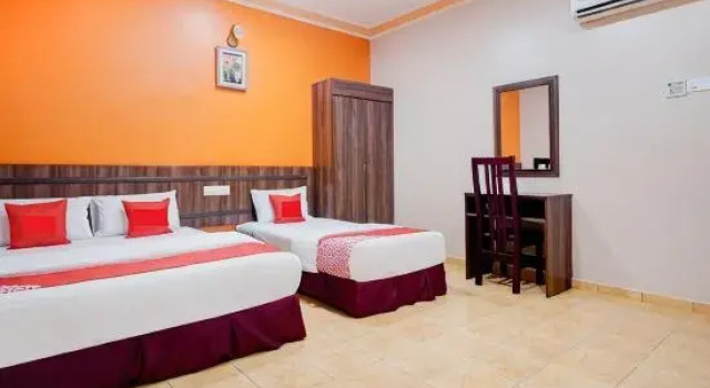 Трёхместный люкс Hill Times Inn Hotel
