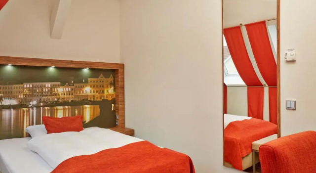 Двухместный номер Deluxe H+ Hotel Lübeck