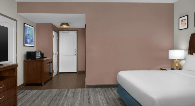 Номер Standard Hilton Garden Inn Greensboro Airport