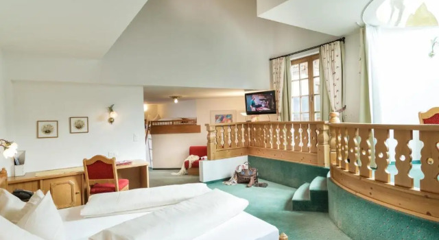Полулюкс Hotel Post Sport- und Wellness
