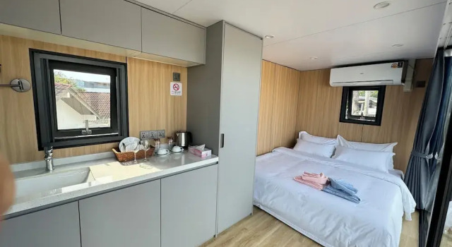 Space House Hotel Phuket, Забронировать Отель Раваи 