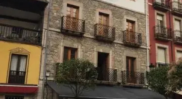 PensionSanPelayo10, Prenota Hotel Cangas de Onís 