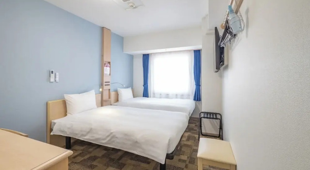 Двухместный номер Standard Toyoko Inn Kobe Sannomiya Ekimae
