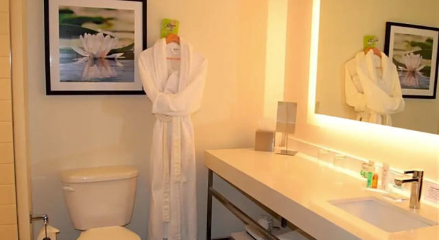 Люкс Radisson Kingswood Hotel Fredericton, NB