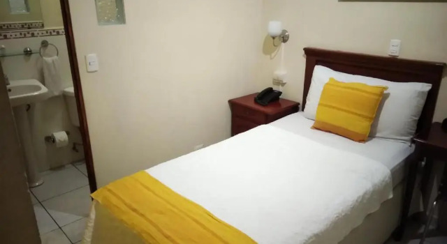 Номер Standard Hotel San Jose Hostal