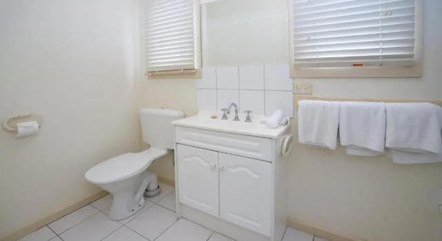 Апартаменты с 3 комнатами Hawthorn Gardens Serviced Apartments