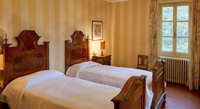 Palazzo Dei Laghi by Elite Villas, Book Villa Hotels in Erbusco with Parking, Parking