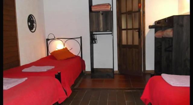 Кровать в общем номере (мужской номер) Fundalucia Guesthouse