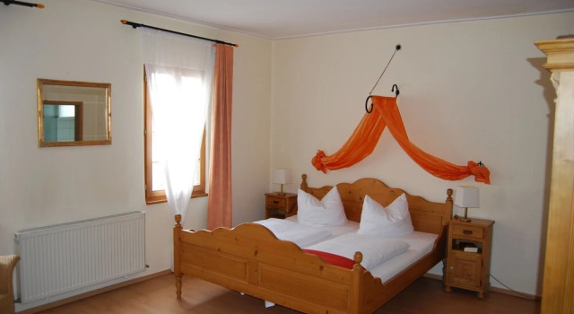 Landhotel St. Gereon, Забронировать Отель Nackenheim земля Гессен
