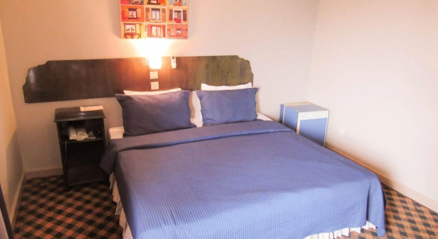 Airport Inn Hotel