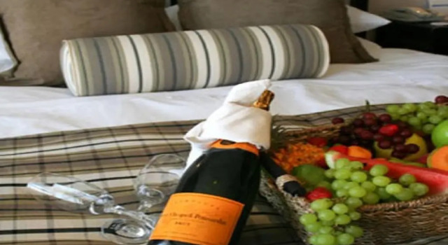 Двухместный номер Standard Blue Lagoon Hotel and Conference Centre