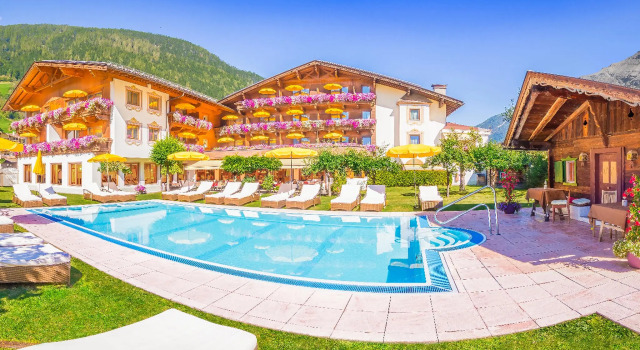 Номер Standard Alpenhotel Tirolerhof