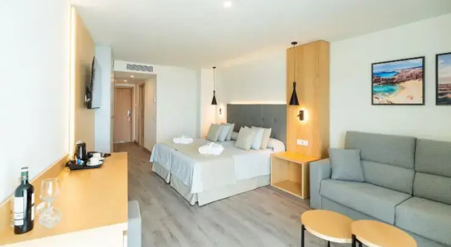 Полулюкс Superior HL Rondo Hotel